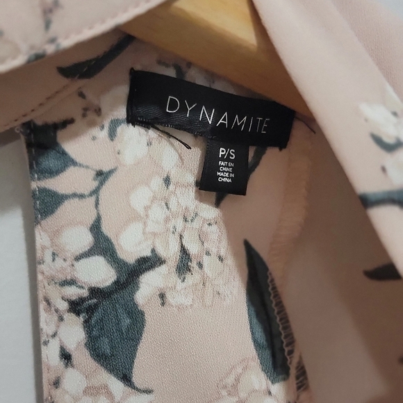 ❤️Dynamite leaf pattern Womens blouse - Picture 3 of 10